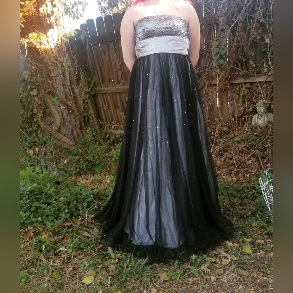 Y2K Deb Prom Dress